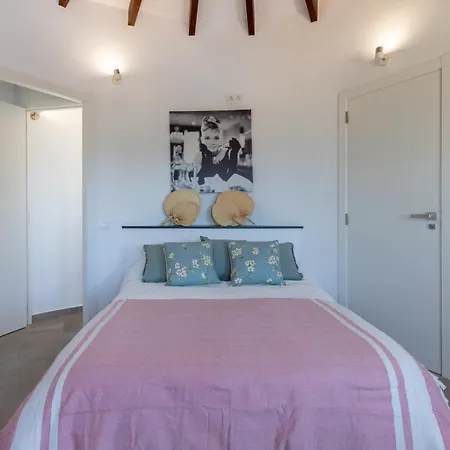 La Ola Villa
