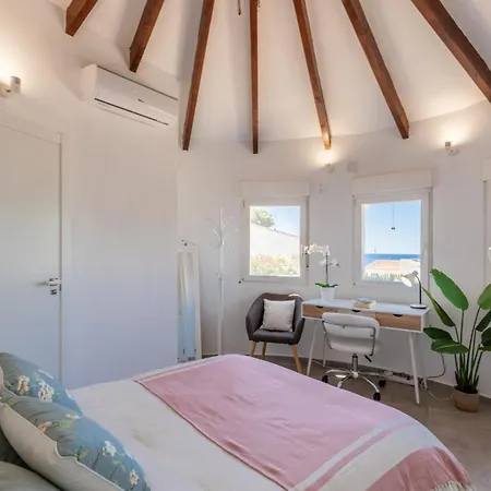 La Ola Villa *