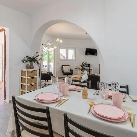 La Ola Villa